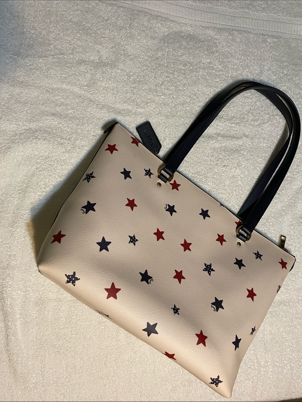 Coach Star Gallery Tote - Picture 10 of 14